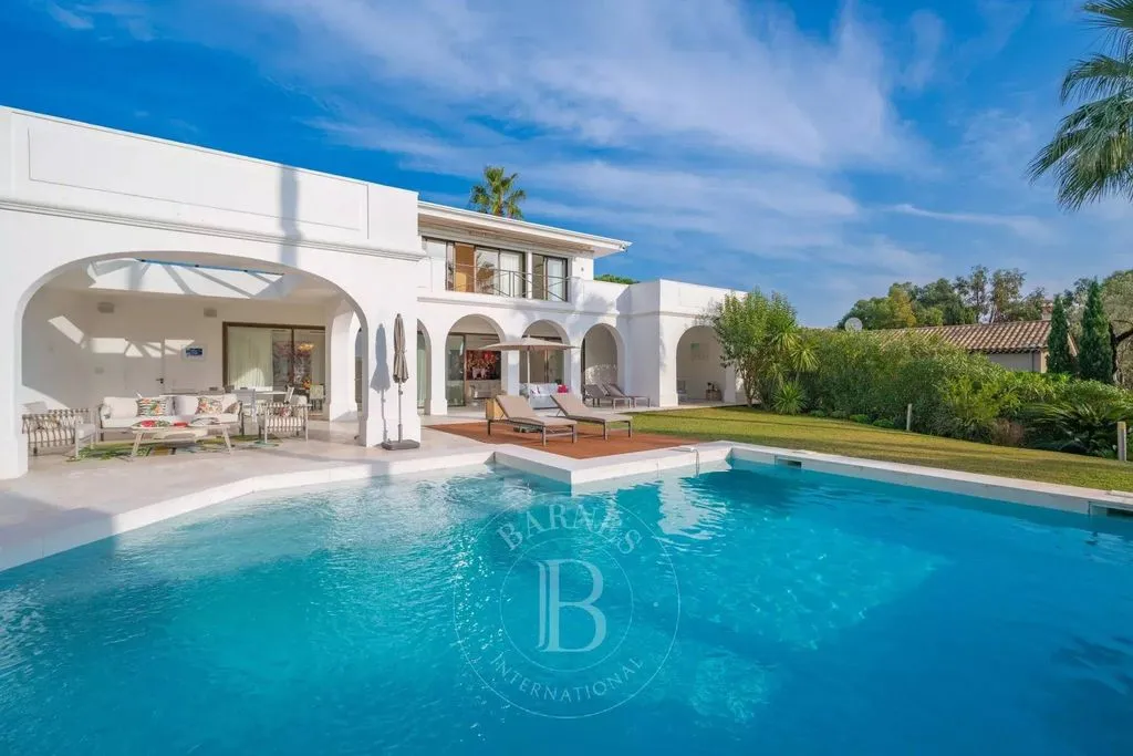 Bassein - Luxury Villa with Sea View in Cap d'Antibes