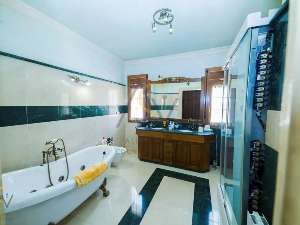 Vannitoad - Luxury House with Pool in Pinoso