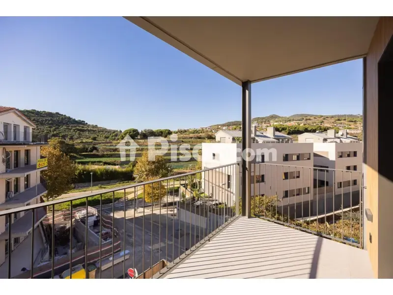 Rõdu - New Duplex with Pool in Tiana