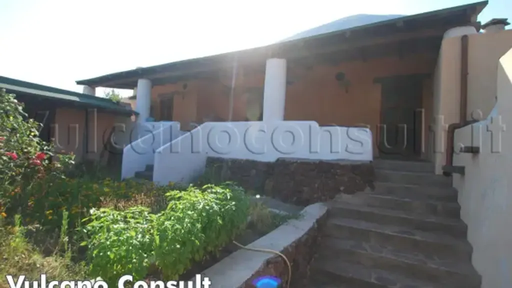 Esterno - Traditional Eolian Villa with Garden in Leni