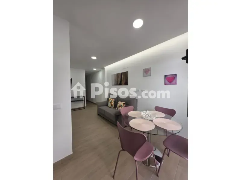 Soggiorno - Apartment with Balcony in City Centre