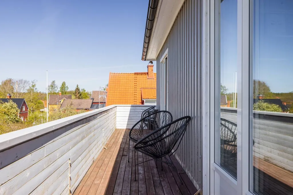 6-toaline maja asukohas Sandvikens kommun