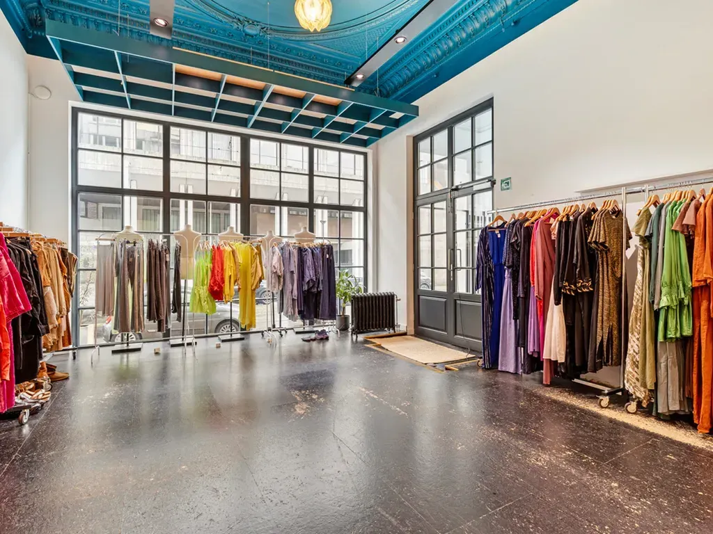 Toad - Commercial Ground Floor in Antwerp City Centre