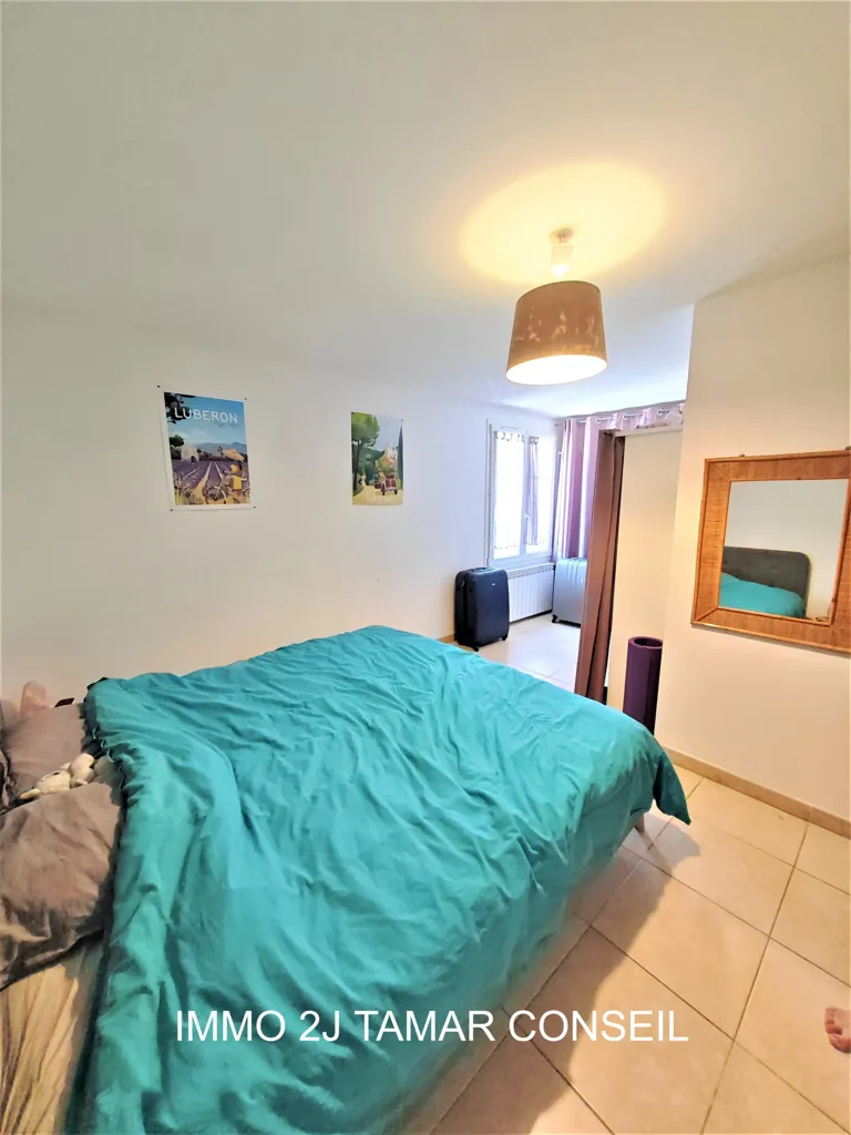 Magamistoad - Renovated T3 Apartment in Cadenet