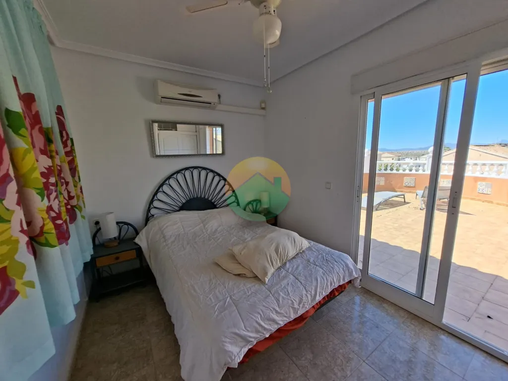 Magamistoad - House with Pool and Golf Views in Camposol