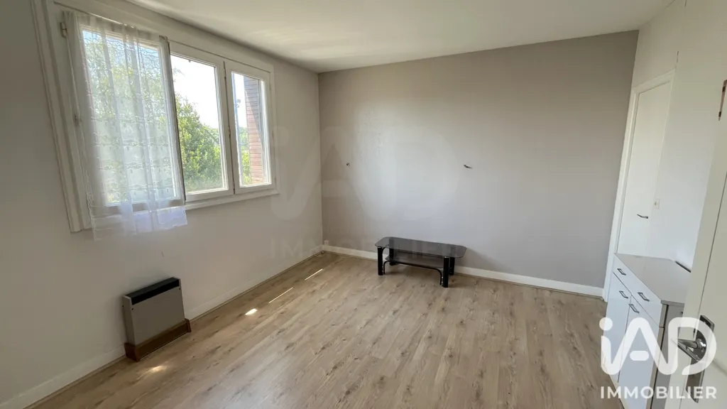 Camere da letto - House with Renovation Potential in Saran