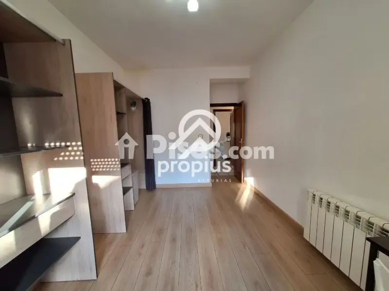 Entrée - Reformed 2-Bed Flat with Terrace in Cangas de Onís