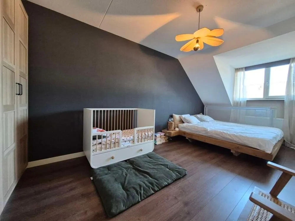 Magamistoad - Modern Corner House with Garden in Oirschot