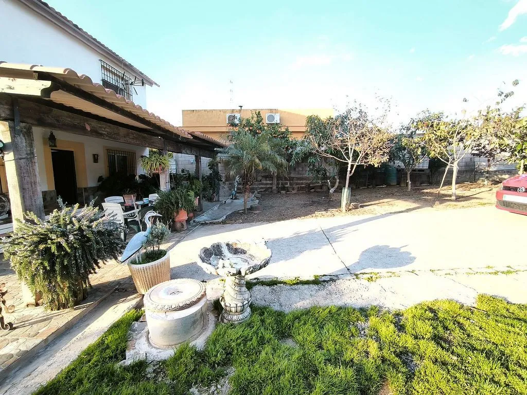 Giardino - Rural House with Garden in San Roque