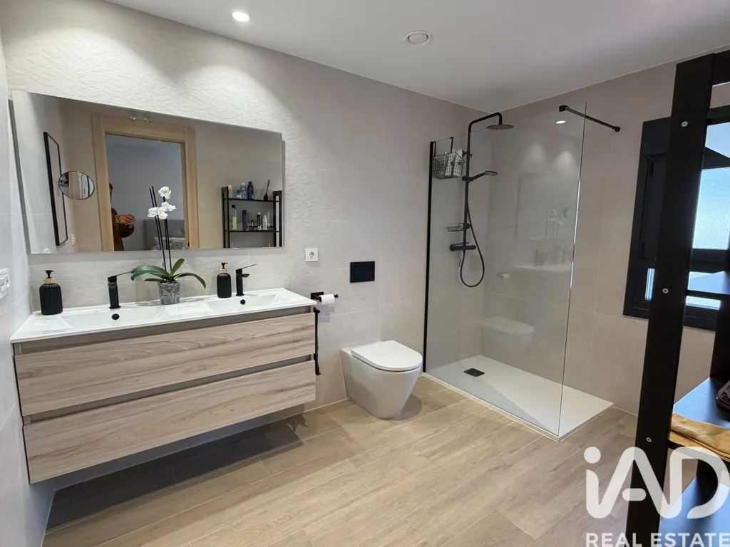 Salles de bain - Luxury Loft with Terrace in León Centre