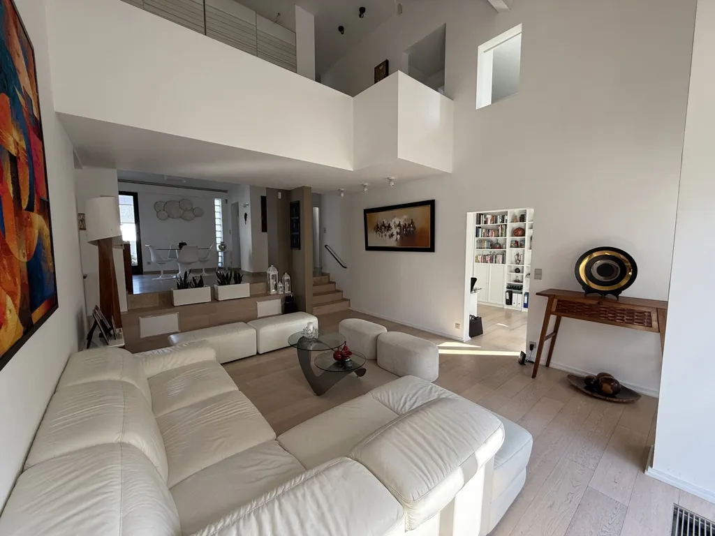 Séjour - Maison d'Architecte 4 Chambres à Kraainem