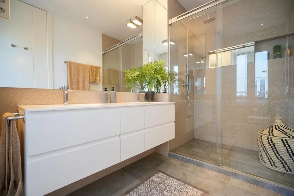Salles de bain - Luxury Apartment with High Ceilings in Madrid