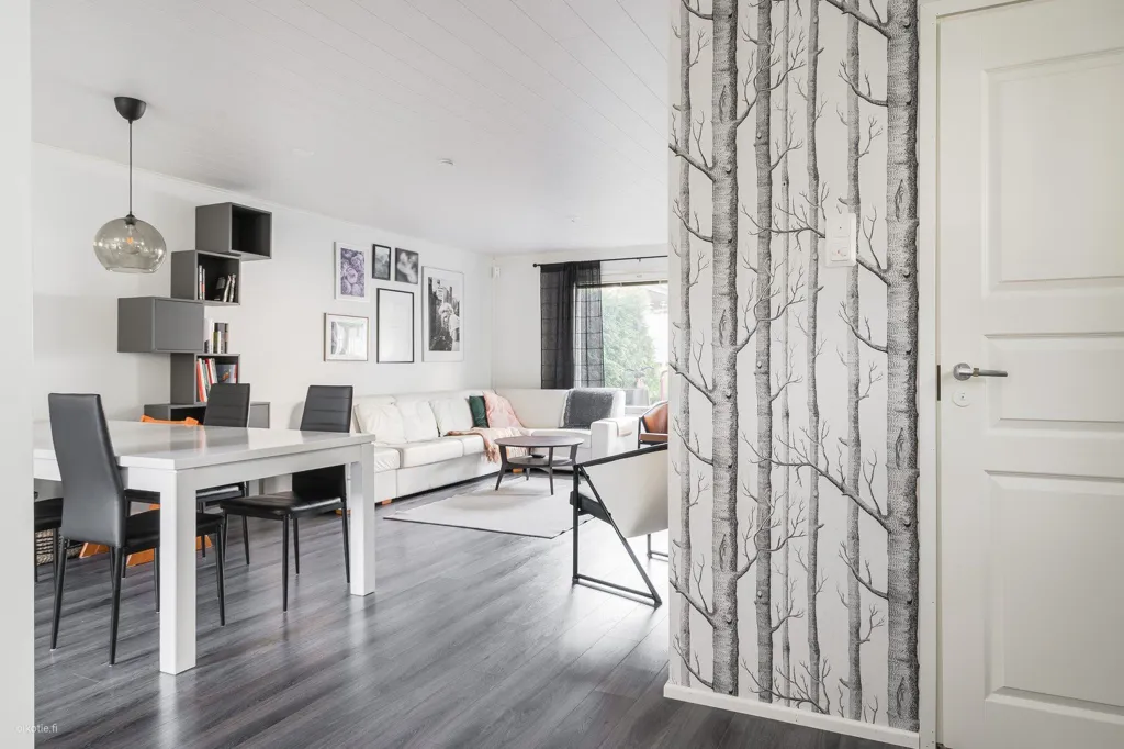 Söögituba - Modernised Townhouse with Sauna in Järvenpää
