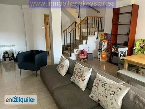 Elutuba - Duplex with Terraces in Sant Pere de Ribes Centre