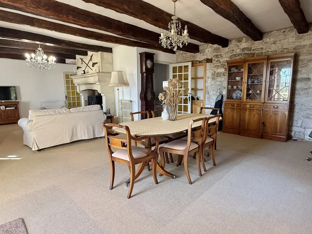 Salle à manger - Maison en Pierre avec Piscine à Montaigu-de-Quercy