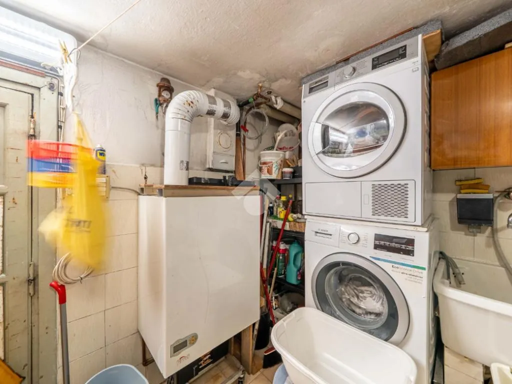 Buanderie - Modernised 3-Room Apartment in Sacca, Modena