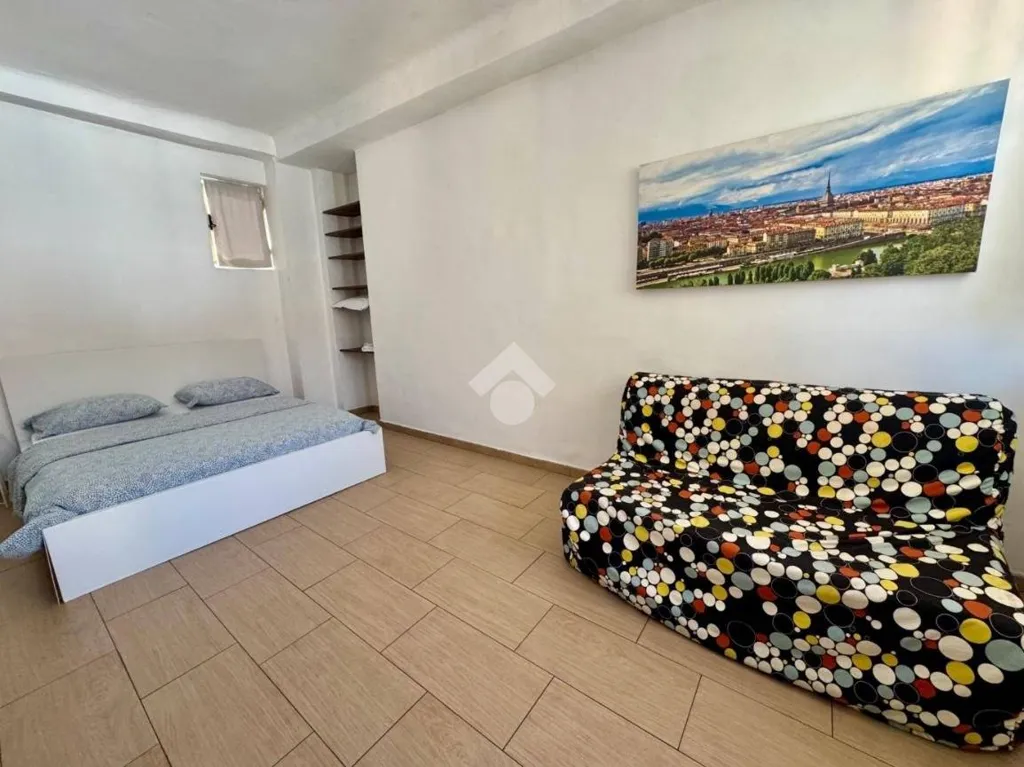 Magamistoad - 2-Bedroom Apartment in Central Torino