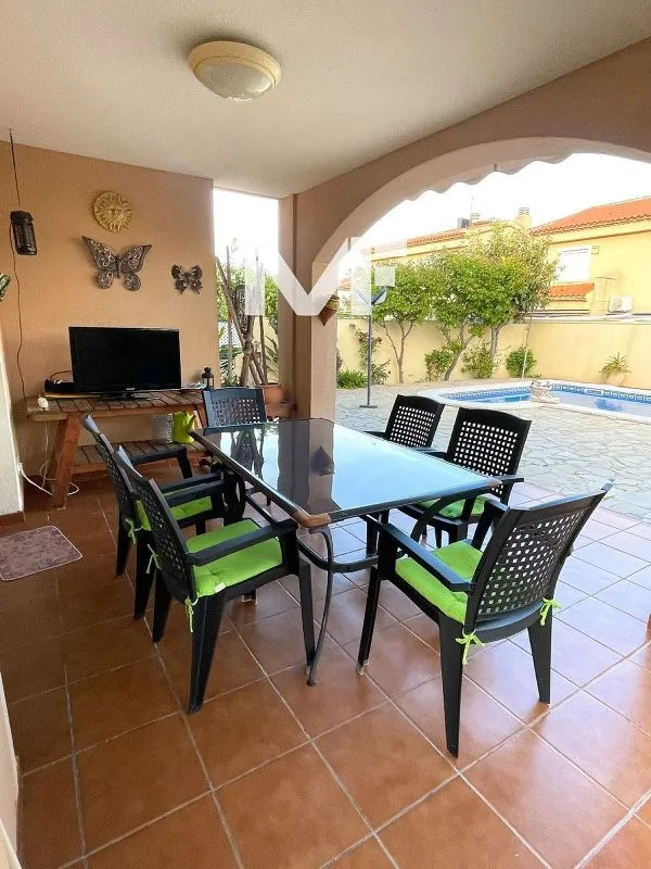 Terrasse - Chalet with Pool and Terrace in Miami Platja