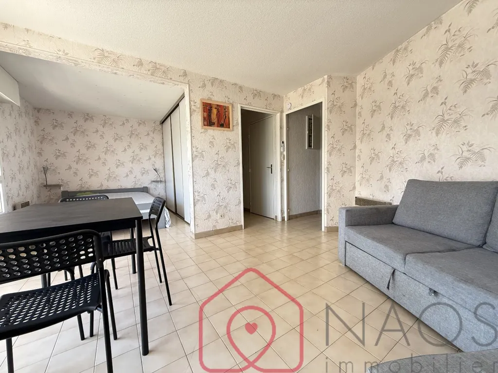 Soggiorno - Spacious T1 with Terrace near Beach