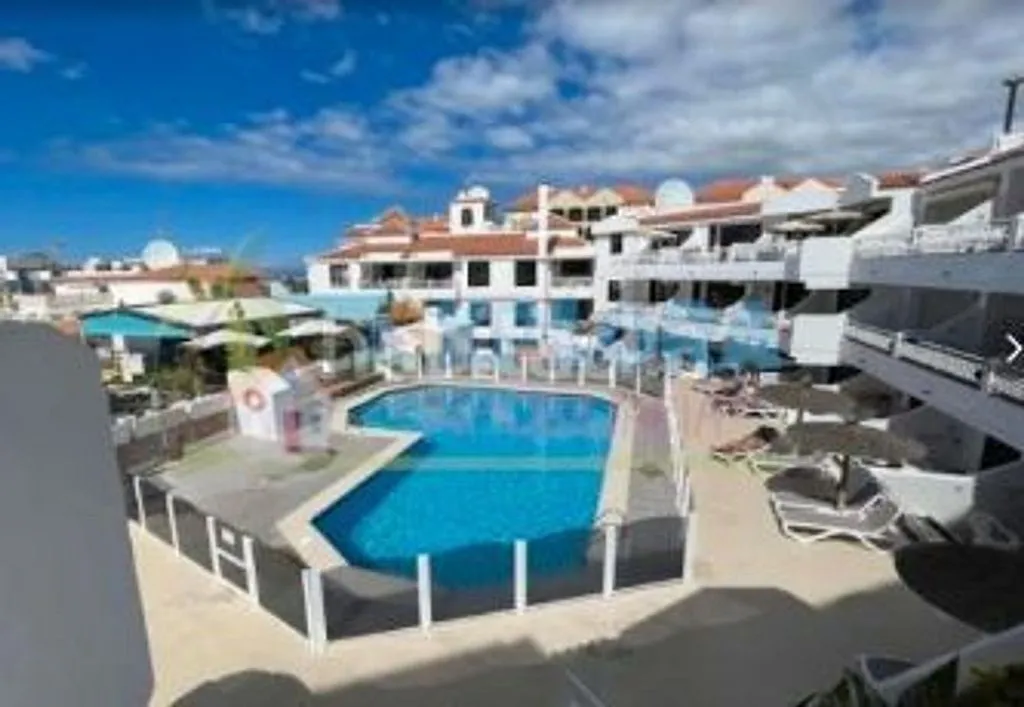 Piscine - Apartment with Pool in Los Cristianos