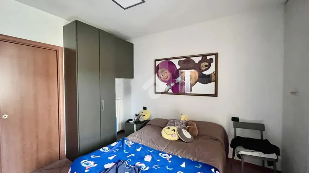 Chambres - Trilocale with Terrace in Adro