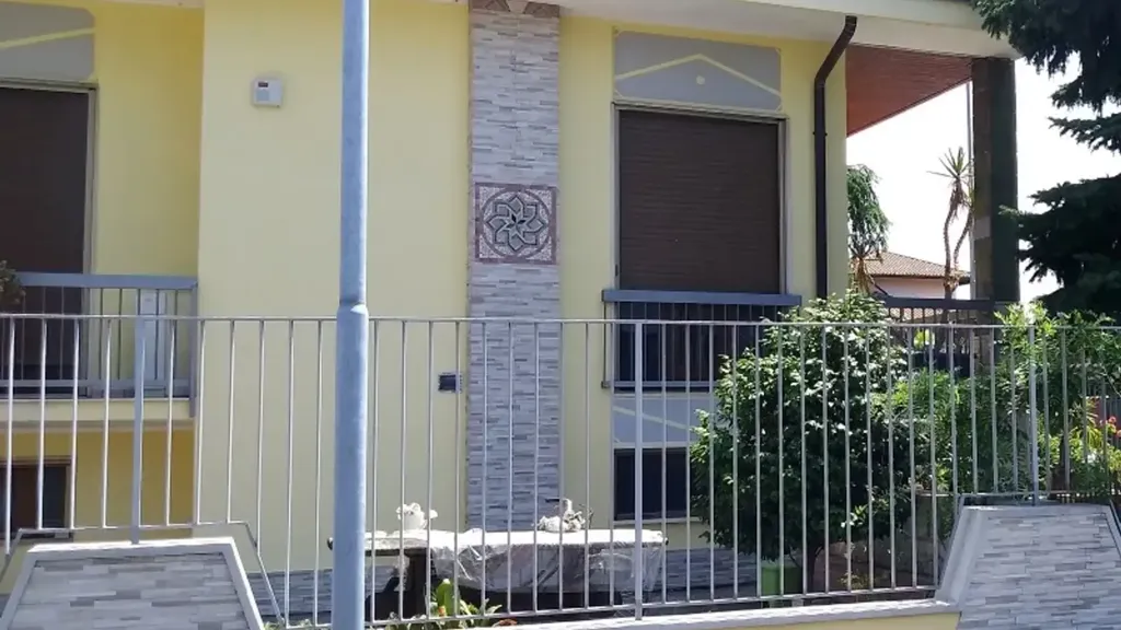 facade