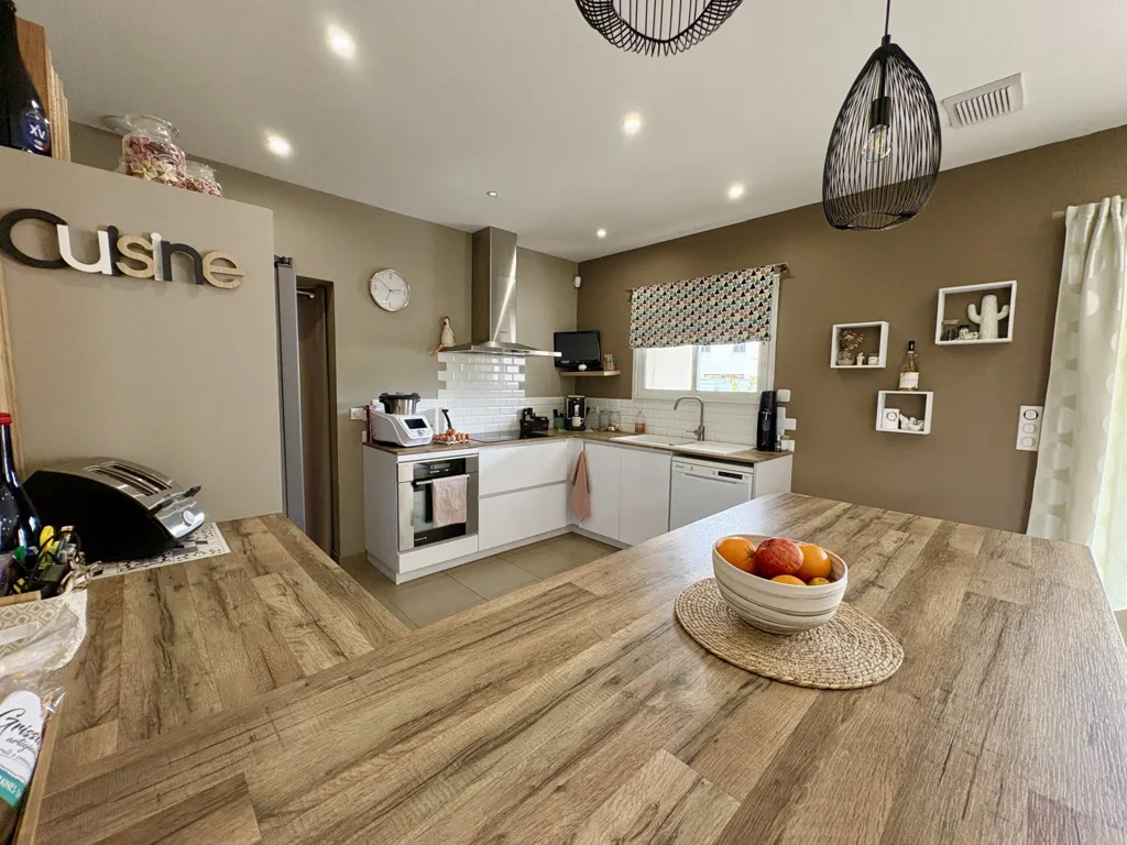Köök - Ground Floor Villa with Pool in Clermont-l'Hérault