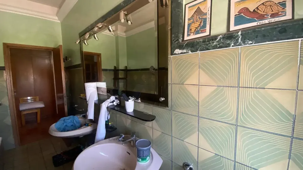 Salles de bain - Apartment with Balcony in Perignano