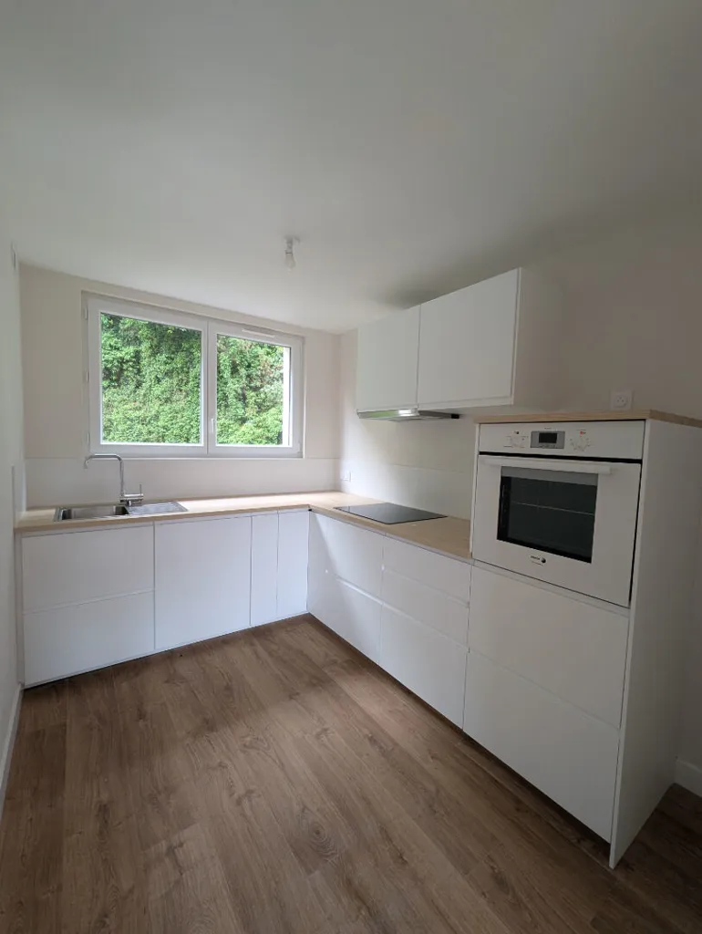 Köök - Renovated Flat with Balcony and View in Brest