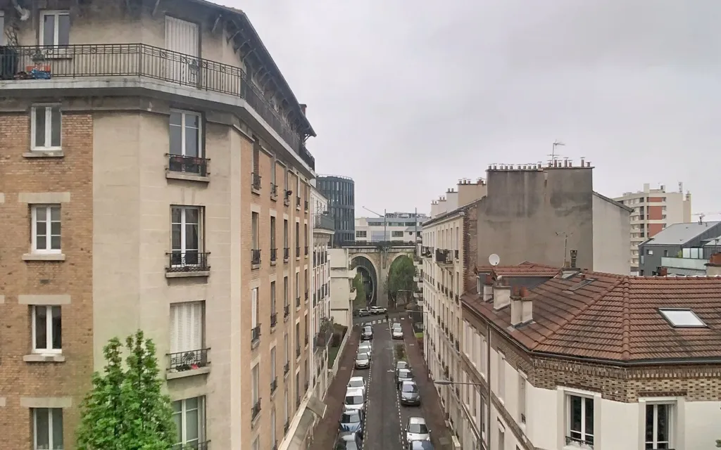 Balcon - Appartement Traversant avec Balcon à Issy-les-Moulineaux