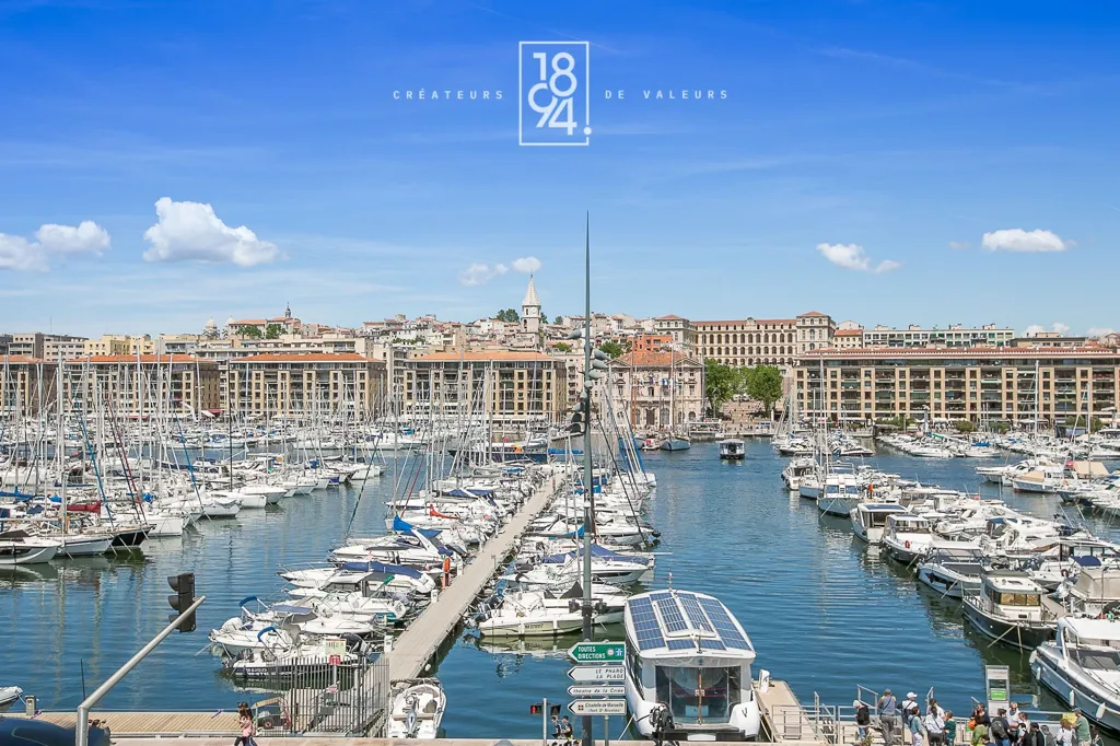 Duplex Vue Mer dans le Secteur Vieux-Port
