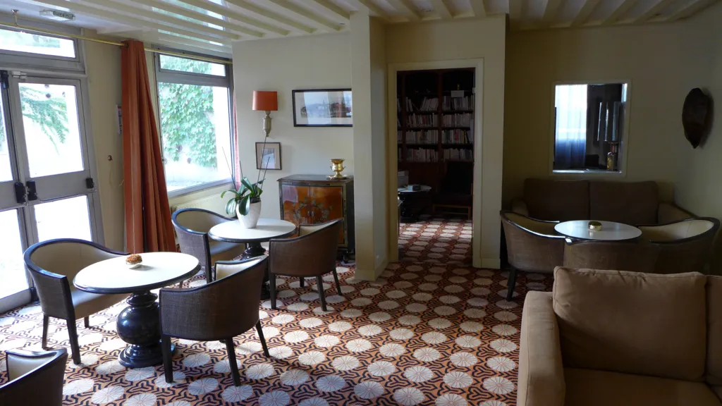 Salle à manger - Appartement 3 Pièces avec Services à Paris (75017)