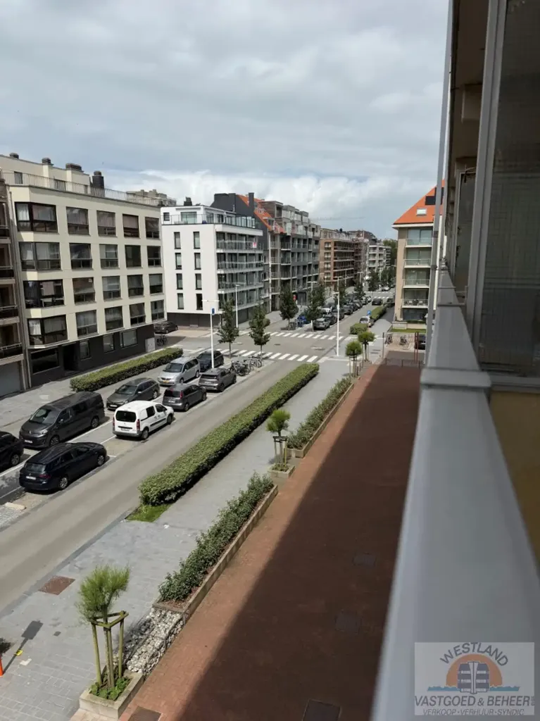 Balcon - Studio à Renover dans la Résidence Santhooft