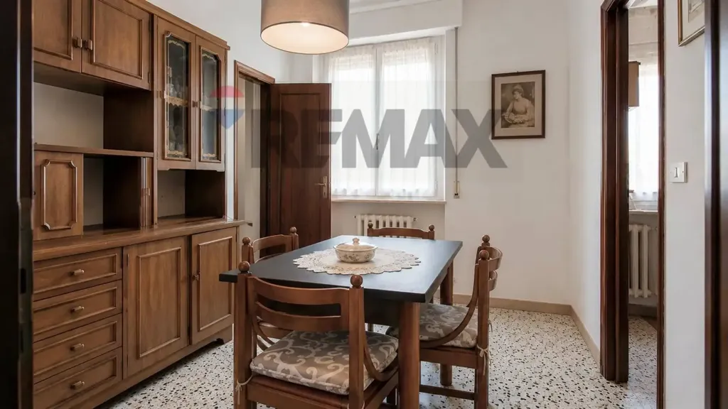 Appartement 5 pièces à IT
