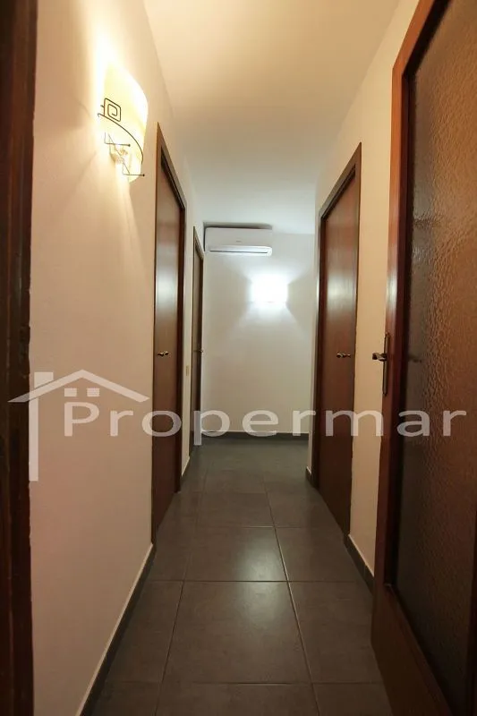 hallway_entrance