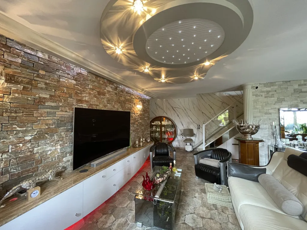 Elutuba - Duplex Apartment with Terrace in Saint-Ouen-l'Aumône