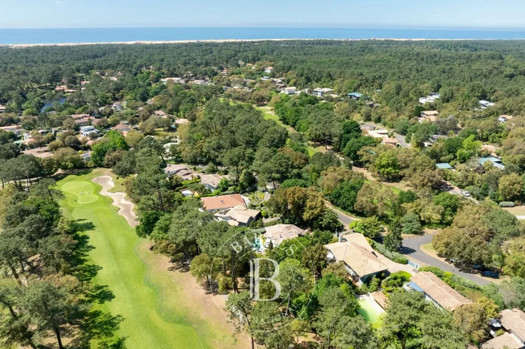 Õhuvaade - Luxury House with Golf Views in Seignosse