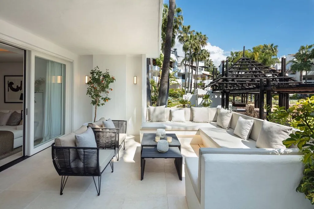 Terrasse - Luxury Apartment with Pool in Marbella