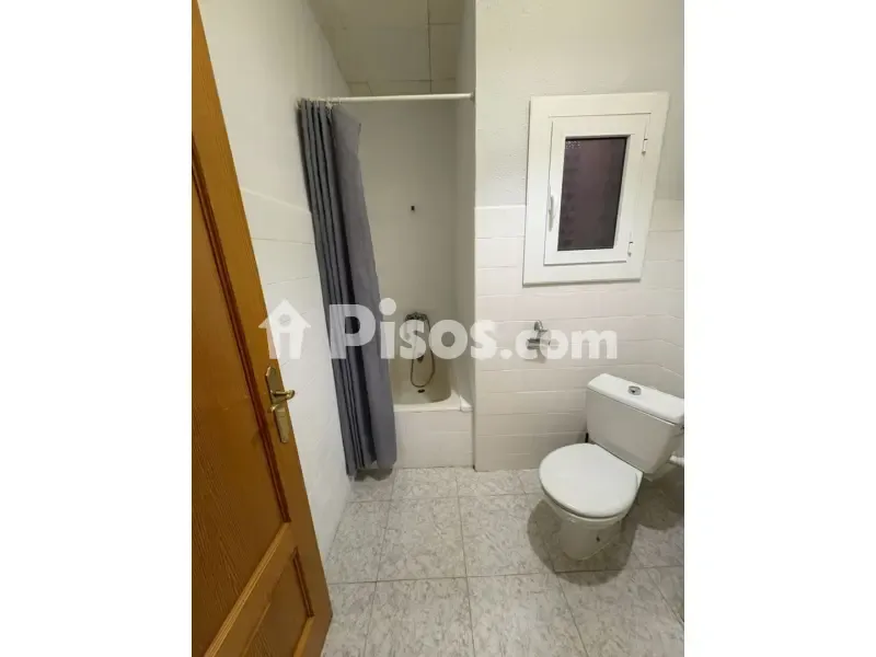Vannitoad - Apartment with Balcony in Elda