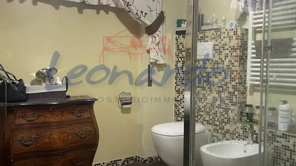 Salles de bain - Apartment with Balcony in Piacenza