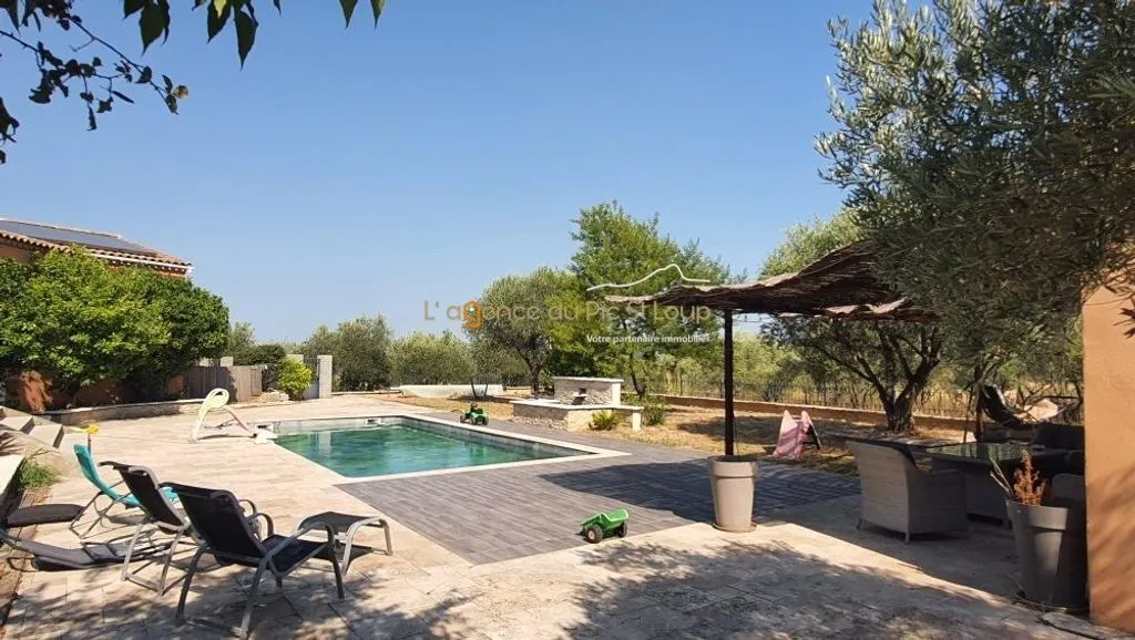 Bassein - Spacious Villa with Panoramic View in Prestigious Area