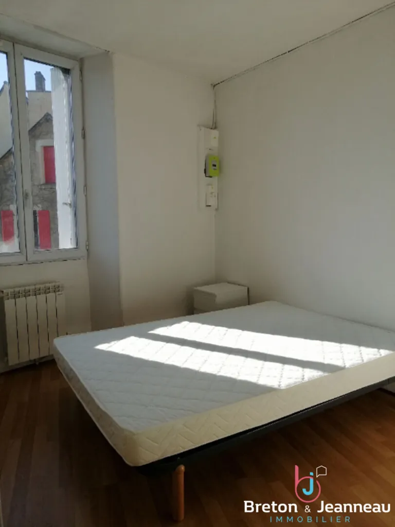 Magamistoad - 2-Bed Apartment in Avesnières, Laval