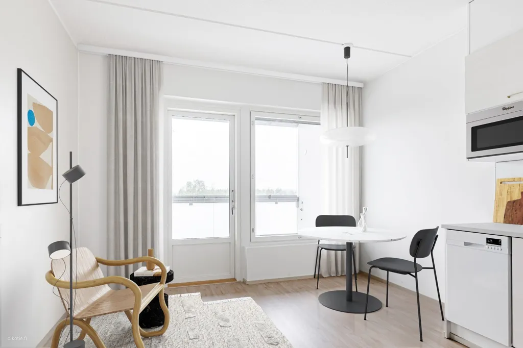 Dining Room - Bright Penthouse with Balcony in Hämeenlinna