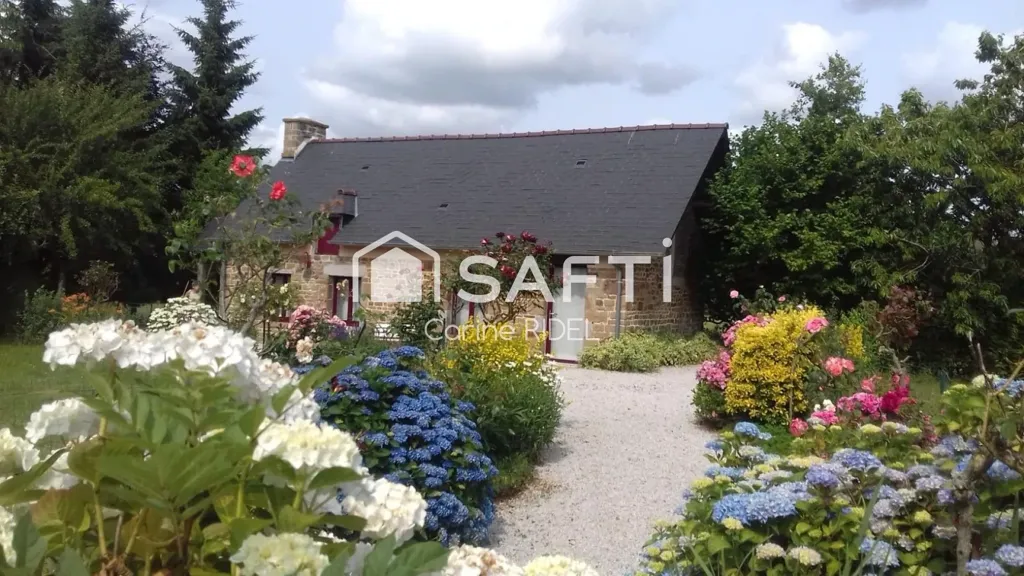 Giardino - Charming Stone House with Gîte in Domjean