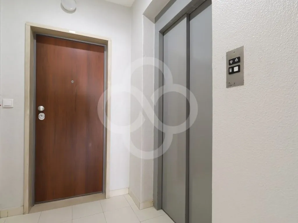 Entrée - 2-Bedroom Flat with Balcony in Largo do Rato, Lisbon