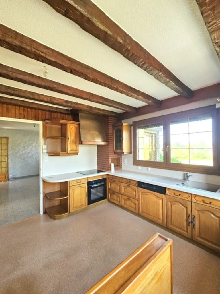 Köök - Traditional House with Workshop in Nomexy