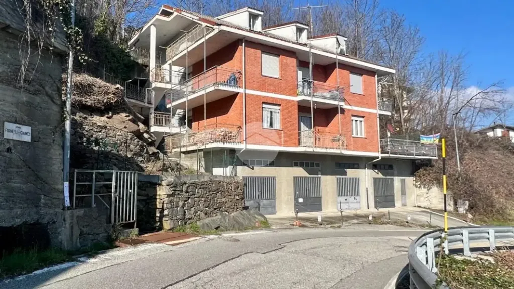 Välivaade - Mansard Apartment with Panoramic View in Monastero di Lanzo