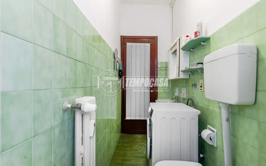 Salles de bain - Trilocale with Condominium Playground in Milan