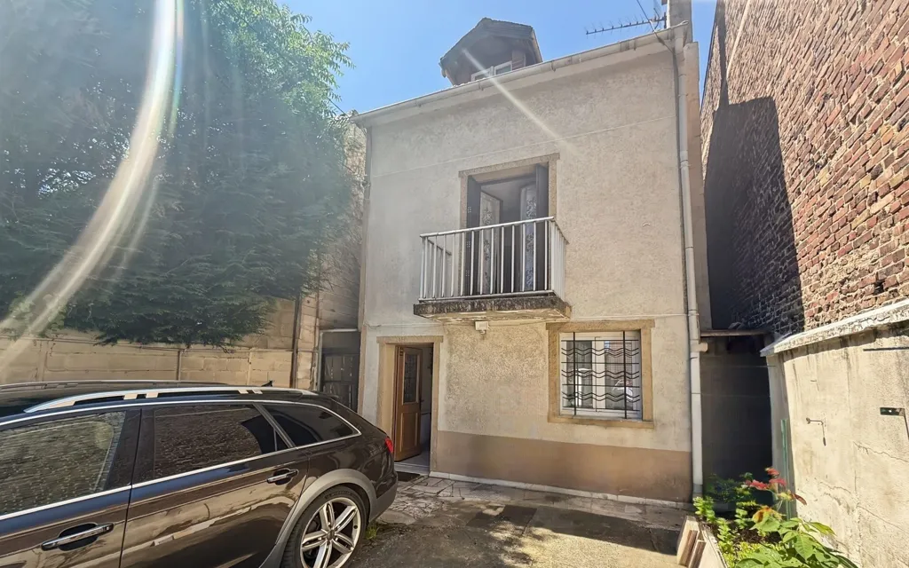 Välivaade - City Centre Maison with Balcony in Argenteuil