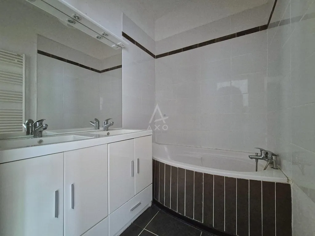 Salles de bain - Appartement dans Ancienne Abbaye à Saint-Hubert
